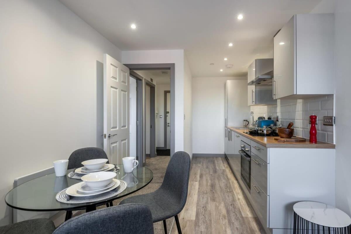 Contemporary 1 Bedroom Apartment In Central Hull Kingston upon Hull Exterior foto
