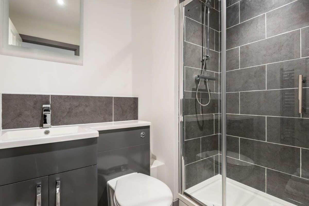 Contemporary 1 Bedroom Apartment In Central Hull Kingston upon Hull Exterior foto
